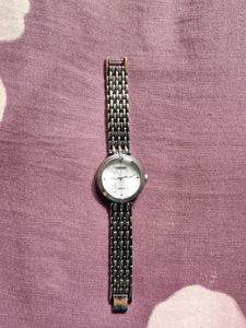 Ladies Watch..Good And Working Condition