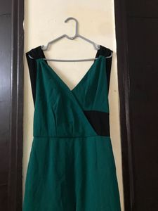 Elegant Green Jumpsuit Bust 32