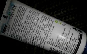Oxyglow Herbals Face Wash (Bearberry)