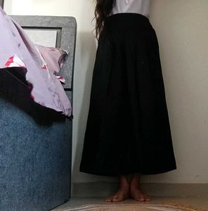 Black Palazzo Pants - Size - S