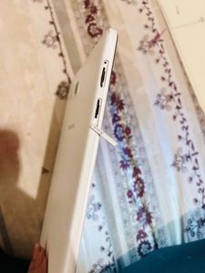 Samsung Galaxy Tab E 9.6&#34; SM-T560NU 16GB White