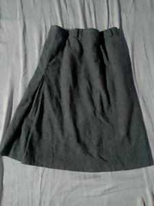 Elegant Black Skirt