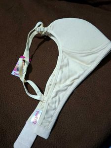 Comfy Everyday Bra paded  NEW WITH TAG