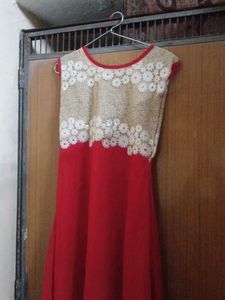 Red &amp; Gold Embellished Kurti