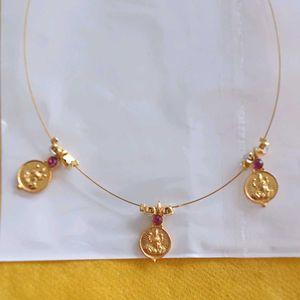 Elegant Gold Necklace