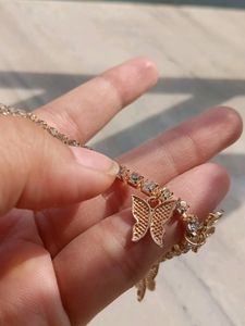 Beautiful Butterfly Charm Necklace 🌹