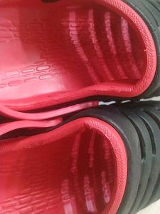 Black and Red &#39;Cross&#39; Clogs