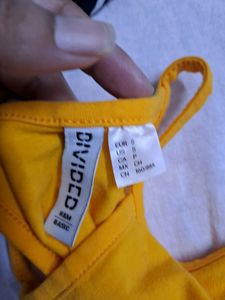H&amp;M Basic Crop Top