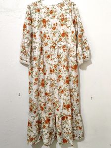 New White Floral Print Kurti And Dupatta 👗🍊