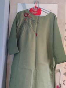 Embroidered Green Kurta