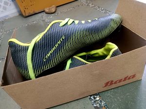 Bata Carbonite Sports Shoes