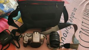 Canon DSLR Eos Rebel T6 With 18-55mm Lense