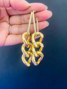 Golden Korean Earring🦋❤️