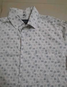Unisex Printed Flower Blue And White shirt