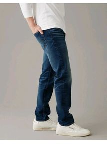 I am selling a  American egale 30 size jenes which