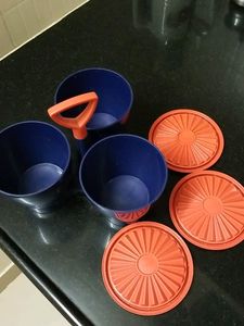 Tupperware Saagdaan(serving Bowls In Stand)