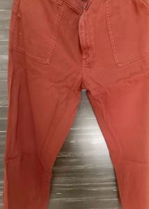 Rust-Colored loose feet denim pant