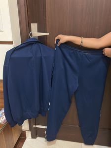 men track suit