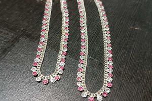 Silver Anklets with Pink & White Stones💗🌿