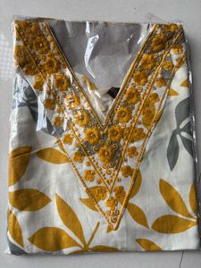 Floral Embroidered Kurti Set