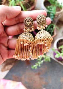 Golden Jhumka