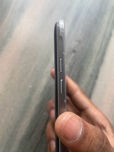 Samsung Gelaxy J7 Prime Phone