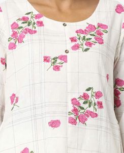 Floral Embroidered Tunic