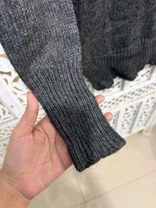 Turtle Neck Sweater A