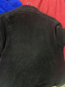 Levis Women Sweatshirt In Good Condition