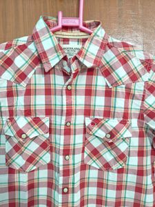 WOODLAND Red Shirt