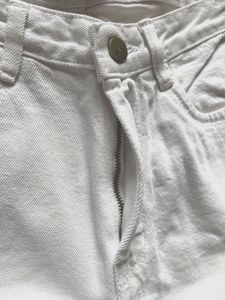 Zara Denim 👖 Jeans Off White