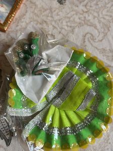 Kanha ji dresses and accessories