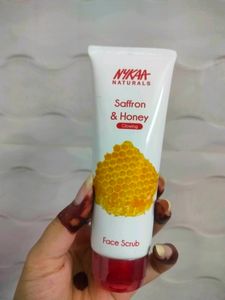Nykaa Face Scrub