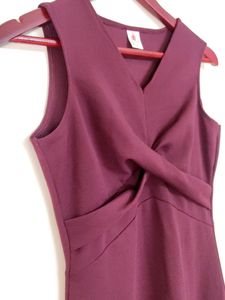 Beautiful Sleeveless Dress