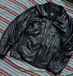 Old Money Leather Jacket rupees 3500