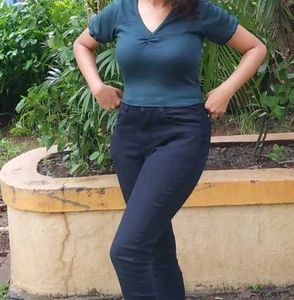 Green Crop Top