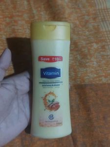 Vitamin Honey &amp; Almond Lotion
