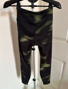 H&amp;M Digital Printed Leggings