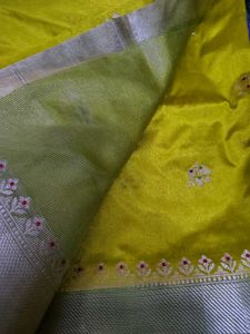 original raw mango Yellow Saree
