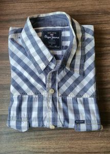 Men&#39;s Casual Shirt
