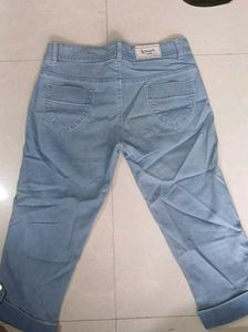 Denim Capree Jeans