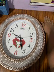 Pearls Clock Brand New Working Comes With Gifts