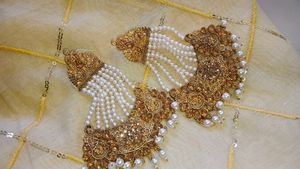 BUTTER YELLOW CLASSY SAREE + FREE EARINGS