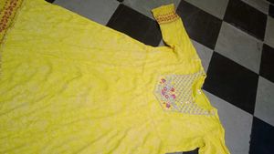 Ethnic Yellow Printed Kurta