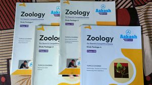 Aakash BYJUS Zoology Class XII Study Package