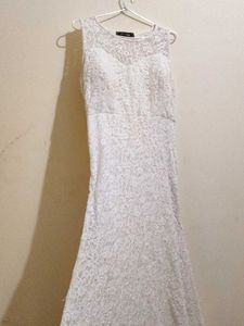 White Gown👍
