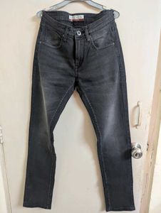 Dark Wash Skinny Jeans
