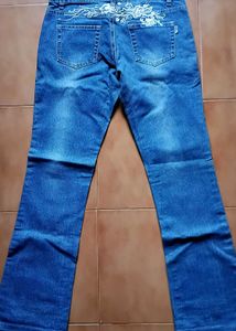 Floral Embroidered Jeans
