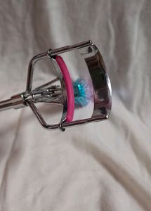 Eyelash Curler