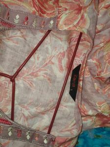 Floral Embroidered Kurta